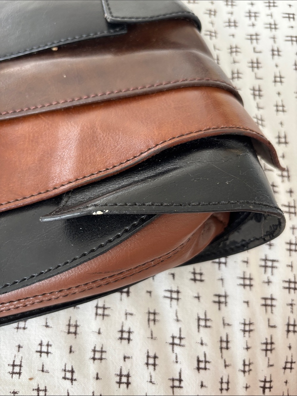 Gucci-style bag, layered leather, dark brown, lite brown, black, wood handle - Picture 14 of 16